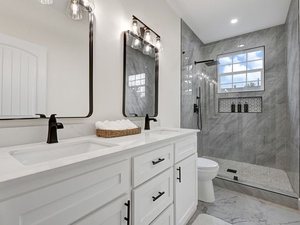 2412 Lucas Street, Houston TX 77026