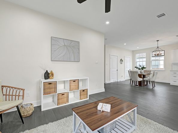 2412 Lucas Street, Houston TX 77026