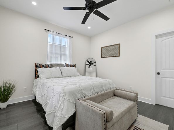 2412 Lucas Street, Houston TX 77026