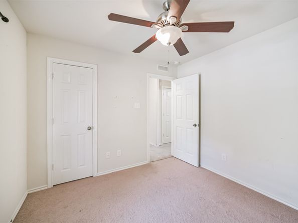 1609 Peach Dale Court, Conroe TX 77301