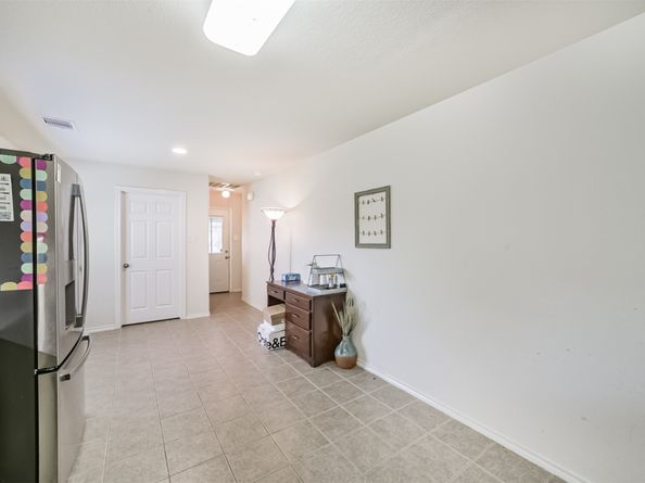 1609 Peach Dale Court, Conroe TX 77301