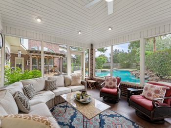 16118 Union Pointe Court