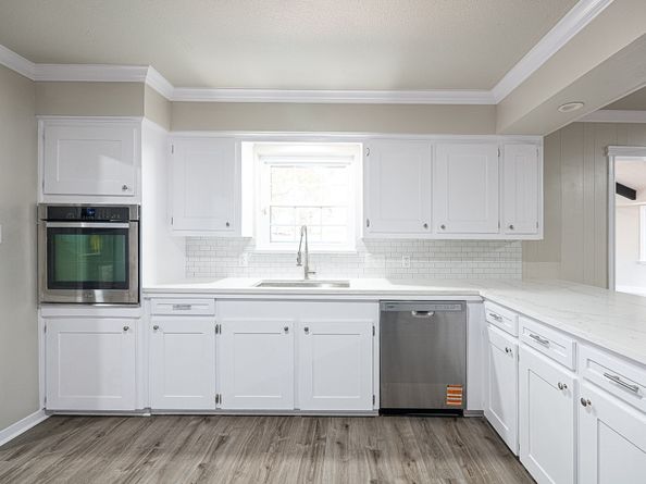 302 Heidelberg Street, Conroe TX 77301