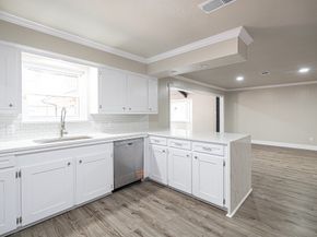 302 Heidelberg Street, Conroe TX 77301