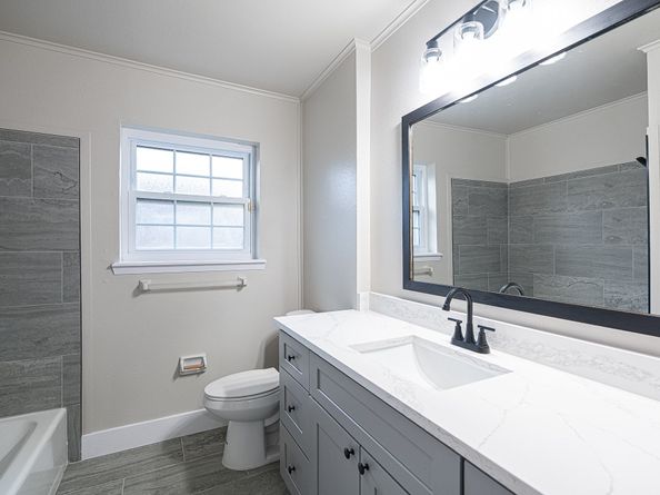 302 Heidelberg Street, Conroe TX 77301