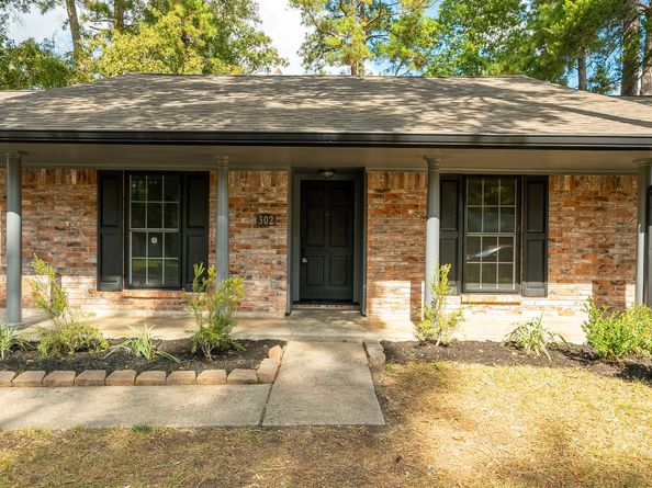 302 Heidelberg Street, Conroe TX 77301