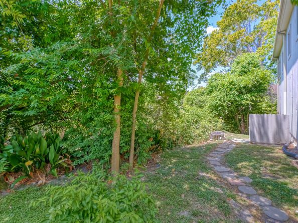 8211 Katy Freeway 19, Houston TX 77024