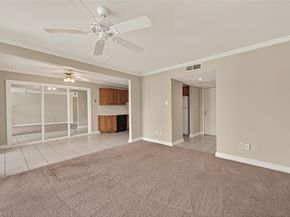 8211 Katy Freeway 19, Houston TX 77024