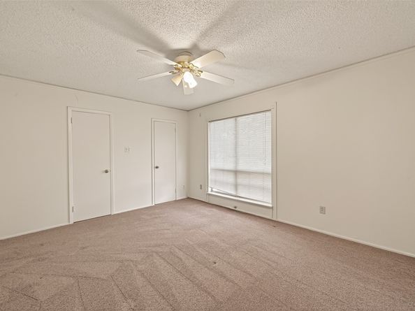 8211 Katy Freeway 19, Houston TX 77024