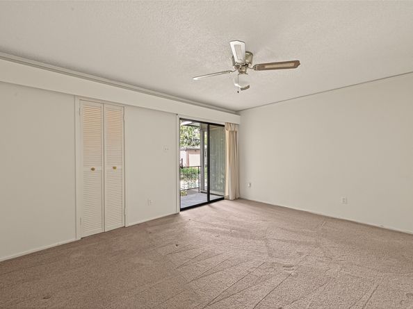 8211 Katy Freeway 19, Houston TX 77024