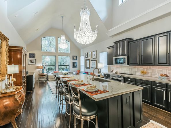 17902 Arapaho Hill Lane, Humble TX 77346