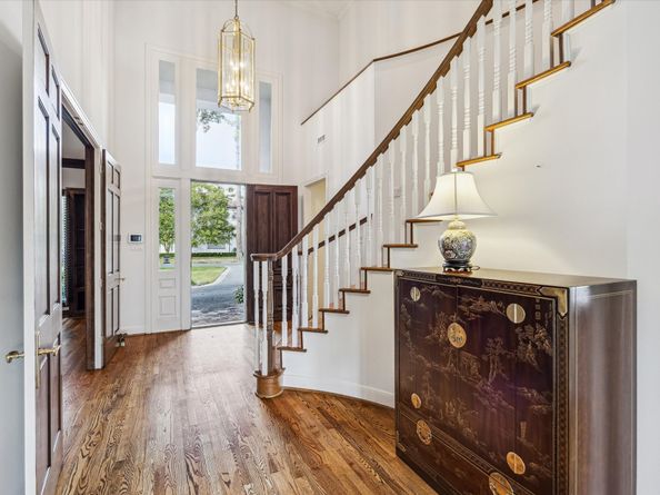 10243 Pineland Drive, Houston TX 77024