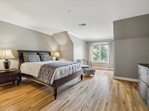 10243 Pineland Drive, Houston TX 77024