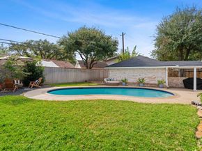 991 Curtin Street, Houston TX 77018