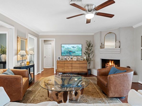 991 Curtin Street, Houston TX 77018