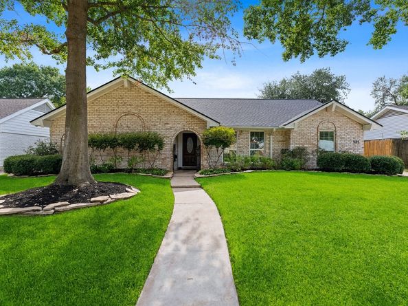 991 Curtin Street, Houston TX 77018