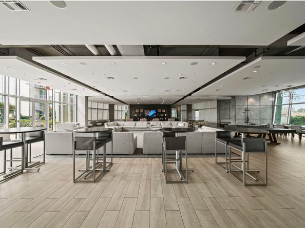 5925 Almeda Road 11508, Houston TX 77004