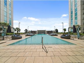 5925 Almeda Road 11508, Houston TX 77004