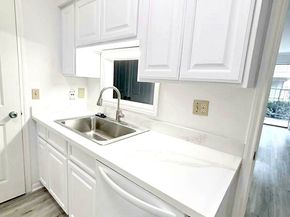 2425 Underwood Street 157, Houston TX 77030