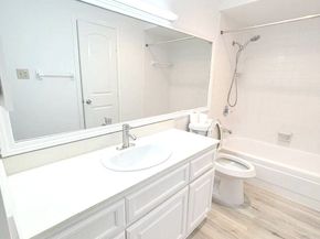 2425 Underwood Street 157, Houston TX 77030