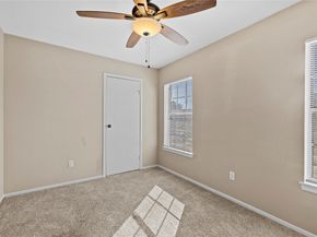 11350 Raven View Dr, Houston TX 77067