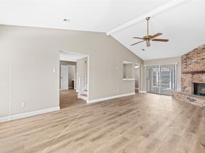 11350 Raven View Dr, Houston TX 77067