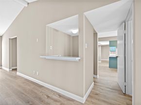 11350 Raven View Dr, Houston TX 77067