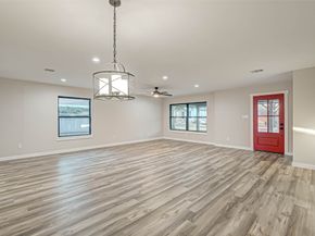 2111 Nina Lee Lane, Houston TX 77018