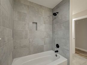 2111 Nina Lee Lane, Houston TX 77018