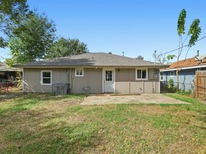 7301 Conley Street, Houston TX 77021