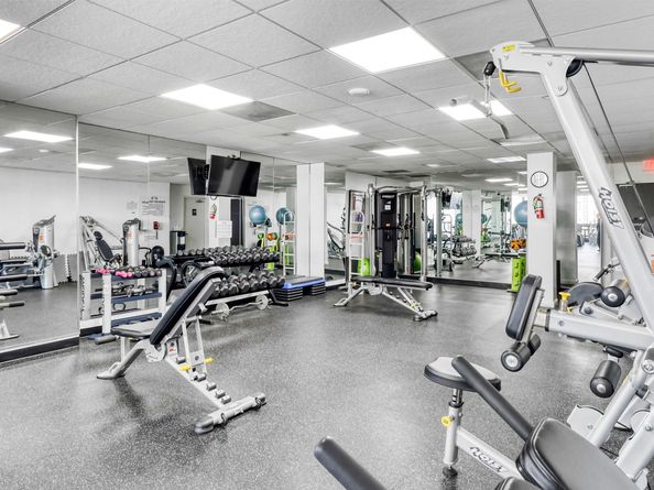 2016 Main Street 722, Houston TX 77002