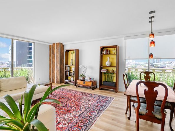 2016 Main Street 722, Houston TX 77002