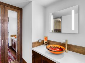 2016 Main Street 722, Houston TX 77002