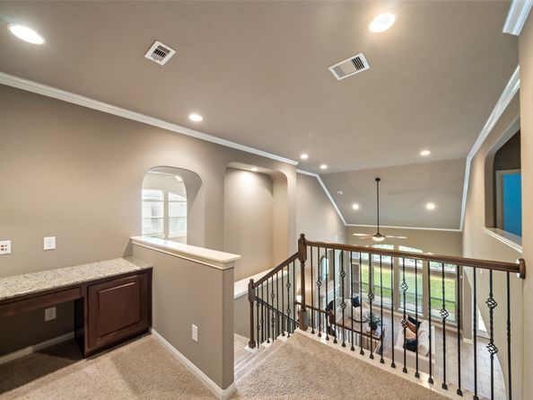 207 N Vershire Circle, The Woodlands TX 77354