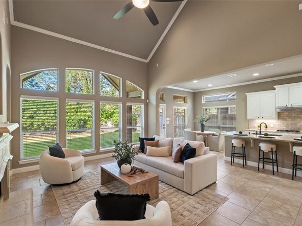 207 N Vershire Circle, The Woodlands TX 77354