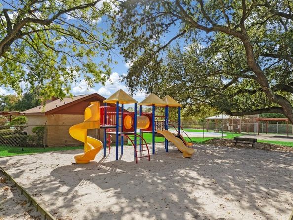 3414 Lemon Tree Lane, Houston TX 77088