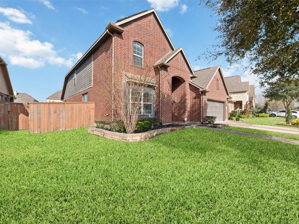 11114 Raiselands Drive, Richmond TX 77407