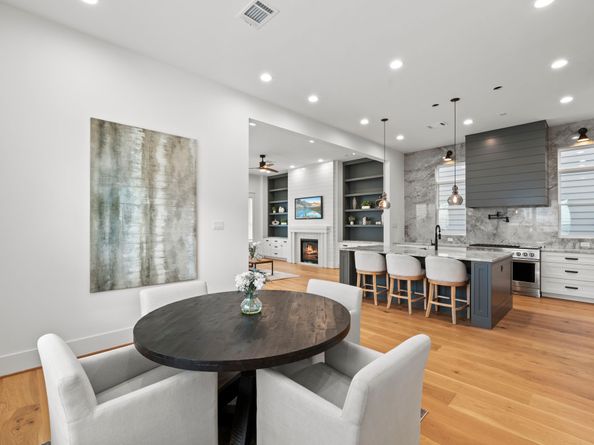 1315 Waverly Street, Houston TX 77008