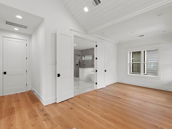 1315 Waverly Street, Houston TX 77008