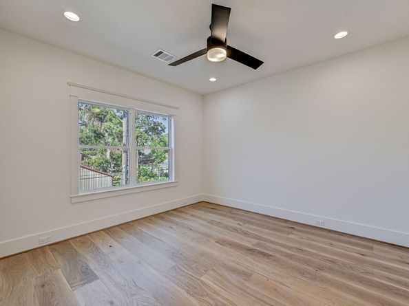 1315 Waverly Street, Houston TX 77008