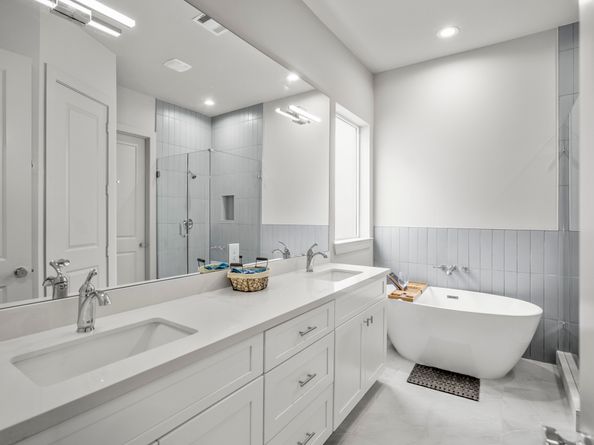 5233 Hillman Street B, Houston TX 77023