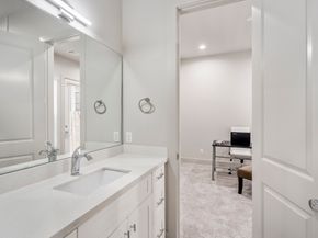 5233 Hillman Street B, Houston TX 77023