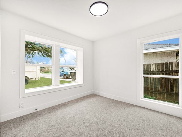 8631 Mcdade Street, Houston TX 77080