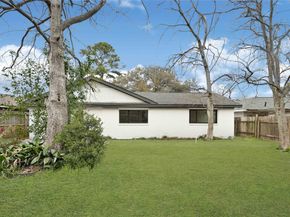 8631 Mcdade Street, Houston TX 77080