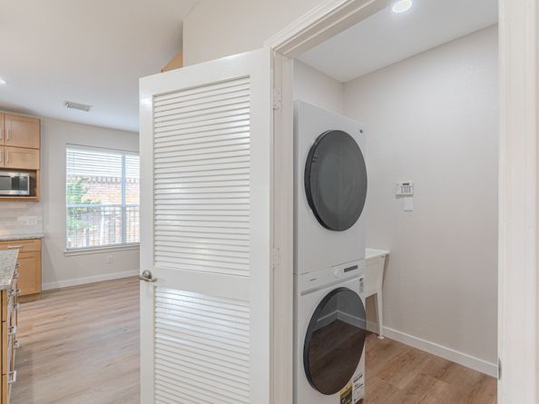 27 Fraiser Fir Place, Spring TX 77389