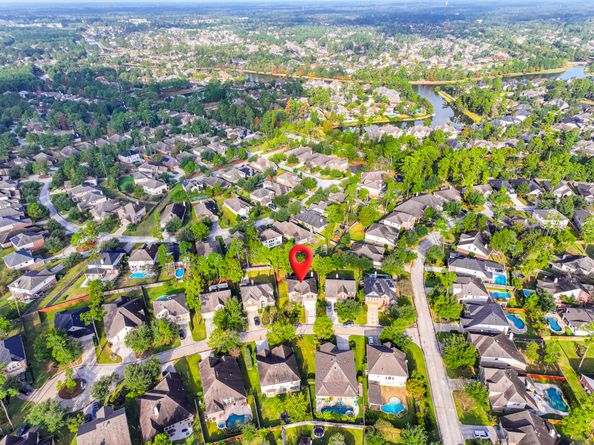 27 Fraiser Fir Place, Spring TX 77389