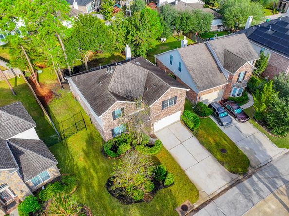 27 Fraiser Fir Place, Spring TX 77389