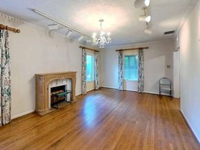 1905 Bissonnet Street, Houston TX 77005