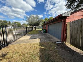 1857 Huge Oaks Street, Houston TX 77055