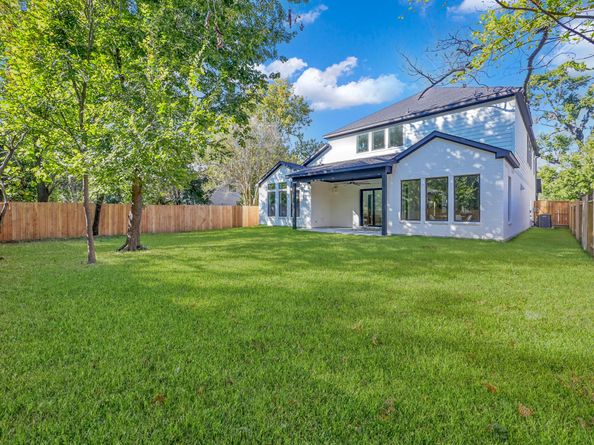 1502 Story Street, Houston TX 77055